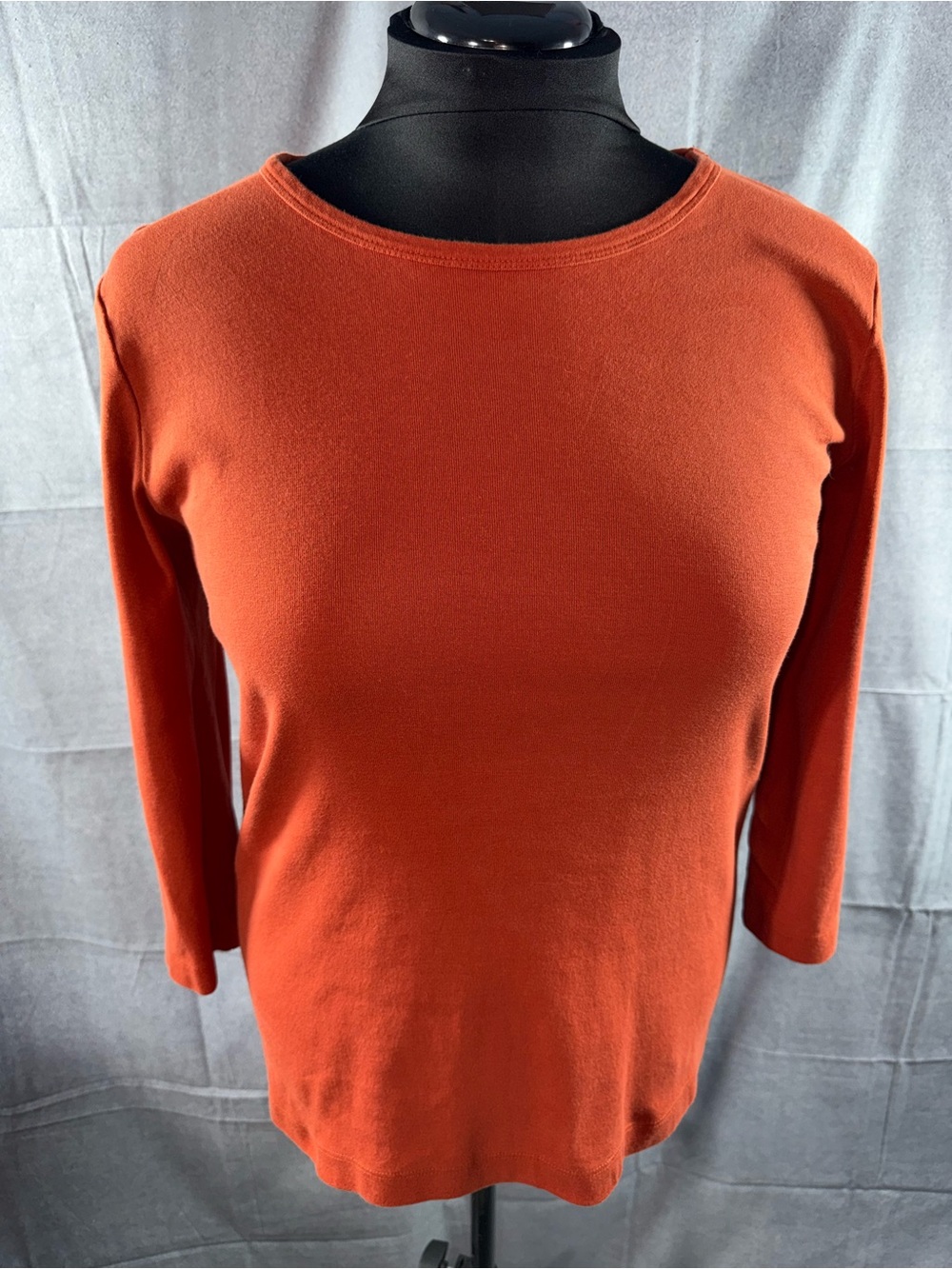 3045-Jones New York Pumpkin-Orange Long Sleeve Crewneck Top